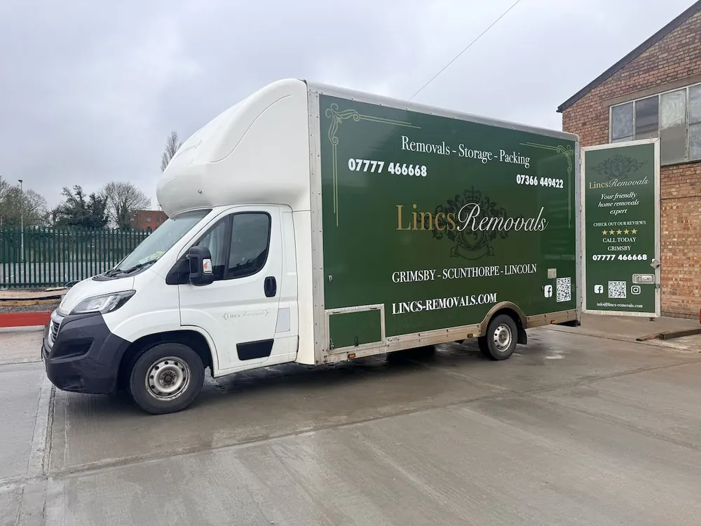 Photo of a branded removals company van, a North East Lincolnshire local SEO client